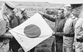 Зная, что Курильские острова русские, японцы в конце войны пытались их «обменять» на нейтралитет Москвы