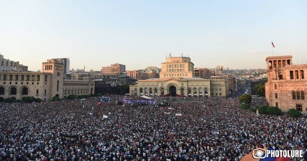 Митинг в Ереване 17 августа 2018 года