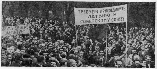 Просоветские демонстрации в Риге в 1940 году