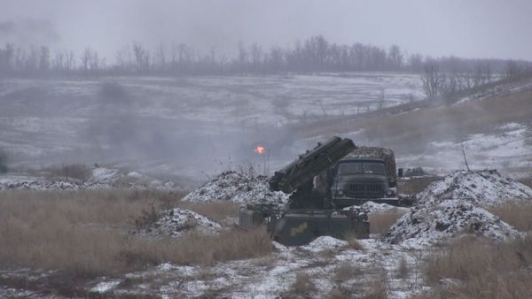 Полевые учения сил киевского режима «в районе проведения ООС»