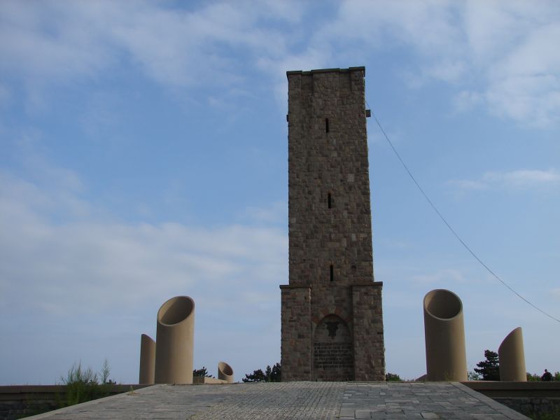 Памятник на месте Косовской битвы