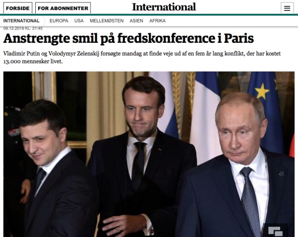 Anstrengte smil på fredskonference i Paris