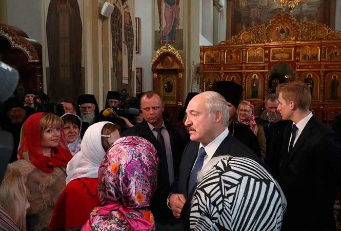 А. Лукашенко на Пасху 19 апреля в Ляденском монастыре