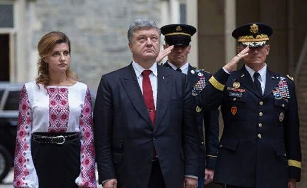 Порошенко безуспешно пытается вникнуть в мудрость Сунь Цзы в Вест-Пойнте