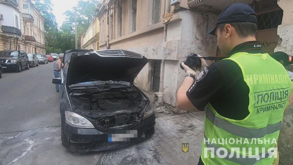 Сожженная машина свидомого адвоката Болдина