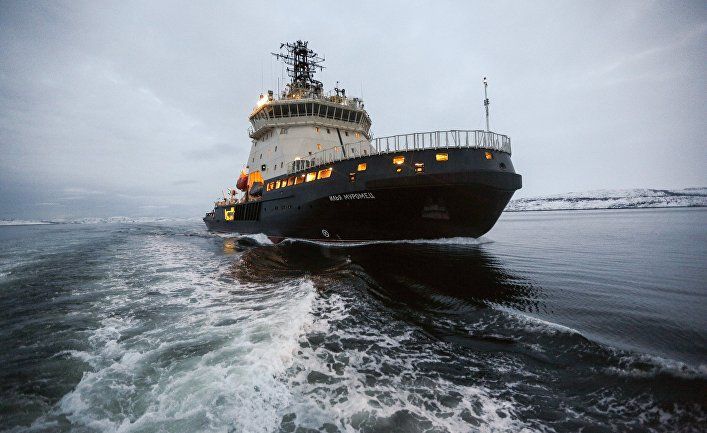 Российский военный ледокол «Илья Муромец» прибывает на Северный флот
