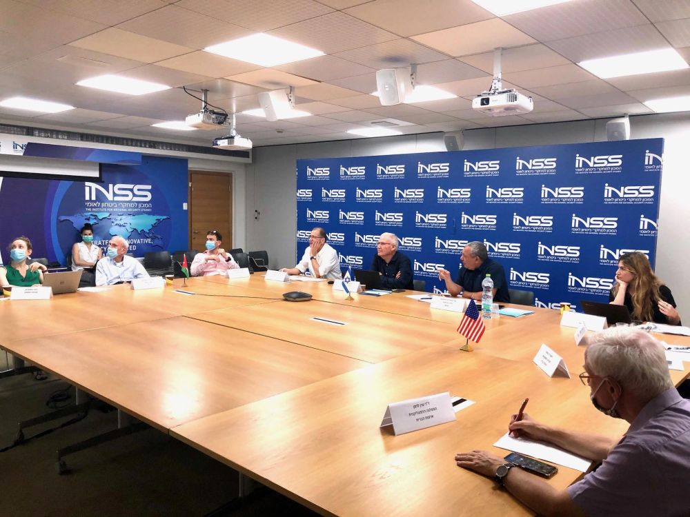 Симуляционная игра по плану аннексии в INSS