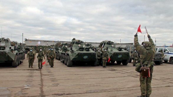 Российские миротворцы выдвигаются в район Лачинского коридора