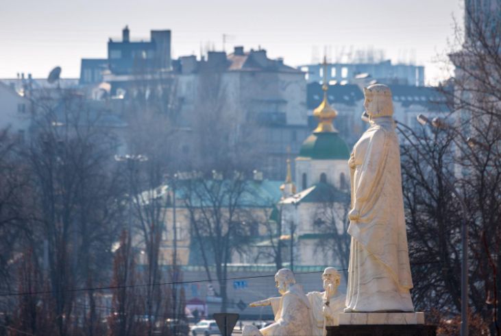 Памятник княгине Ольге в Киеве