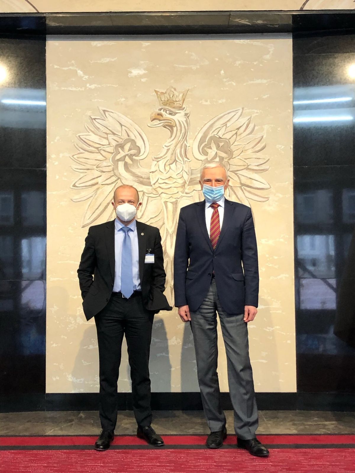 Президент Westinghouse Патрик Фрагман (слева) и Петр Наимский.