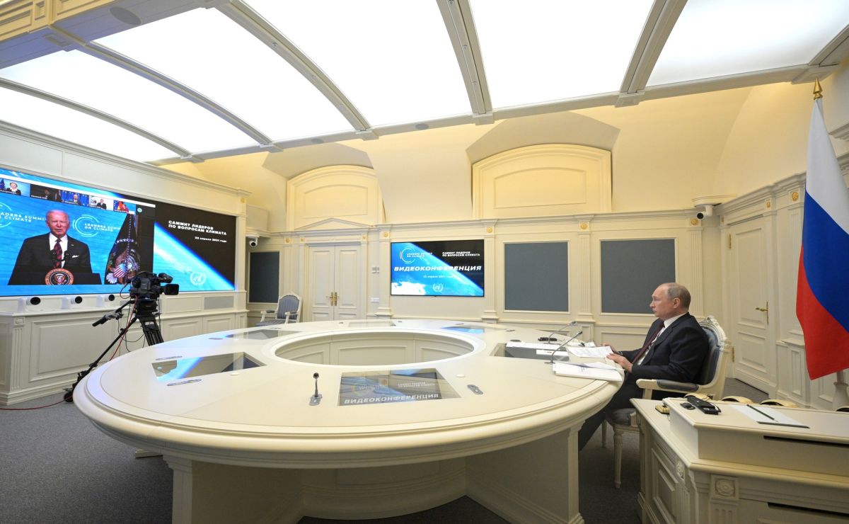 Владимир Путин принял участие в организованном Байденом климатическом саммите.