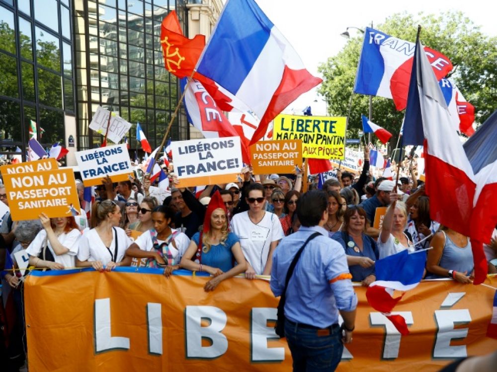 Франция протестует пятую неделю подряд