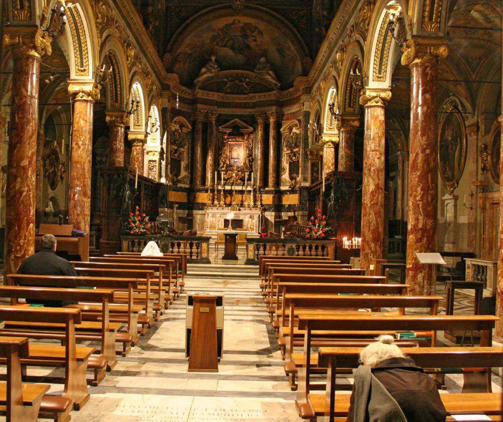 Храмы в Италии пустеют