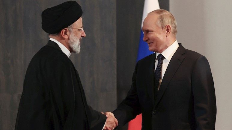 Президенты Ирана И. Раиси и России В. Путин