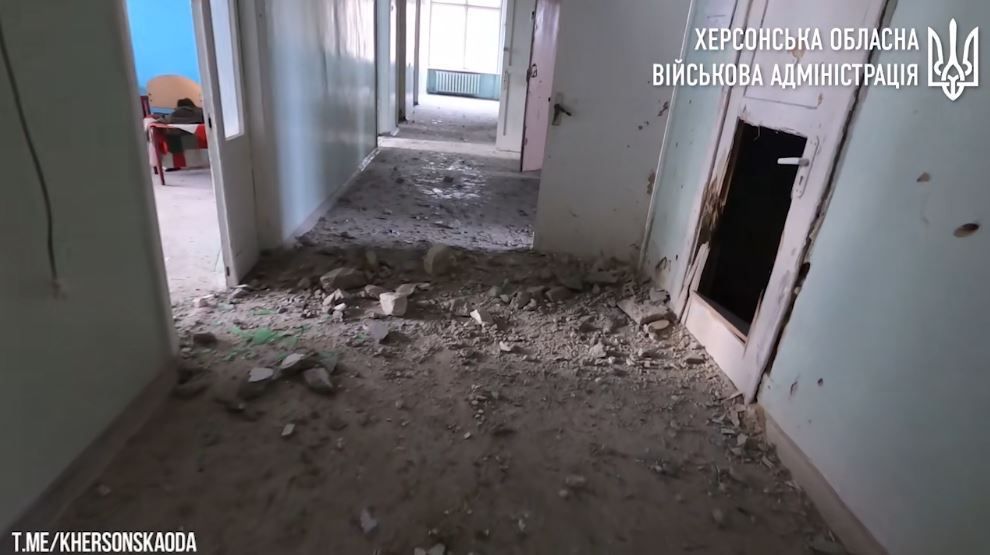 Странные фото «попаданий», напоминающие ремонт