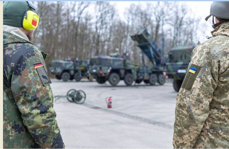 Украинские расчеты заканчивают обучение на ЗРК MIM-104 Patriot