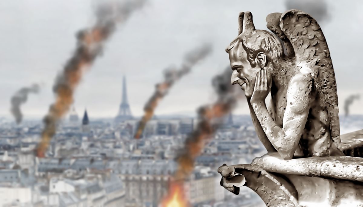 Макрон взирает на горящий Париж. Рисунок