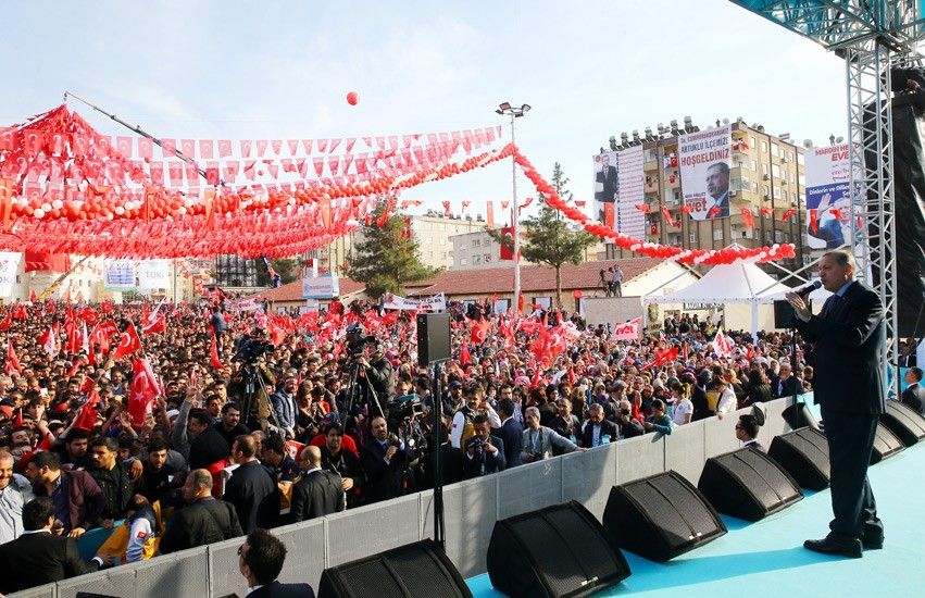 Эрдоган на предвыборном митинге