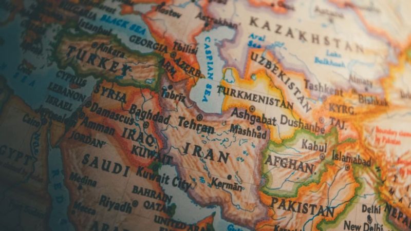 Иран, Ближний Восток и Центральная Азия