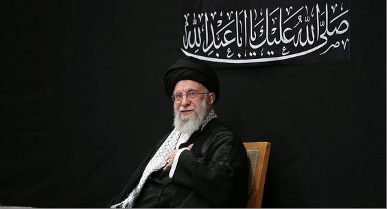 Траурный снимок верховного аятоллы Али Хаменеи