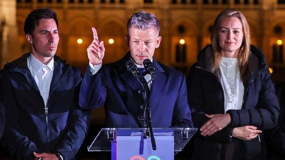 П. Мадьяр на победном митинге