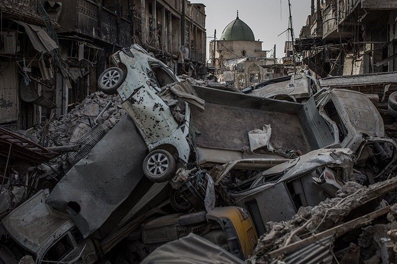 Уничтожение американской авиацией города Мосул в Ираке , 2018 г. 