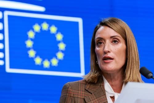 Спикер Европарламента Роберта Макола поздравила «Студенческий список» с победой на парламентских выборах в Сербии