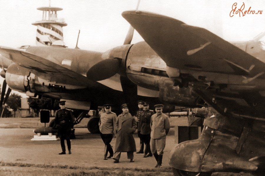 Выставка образцов трофейного вооружения