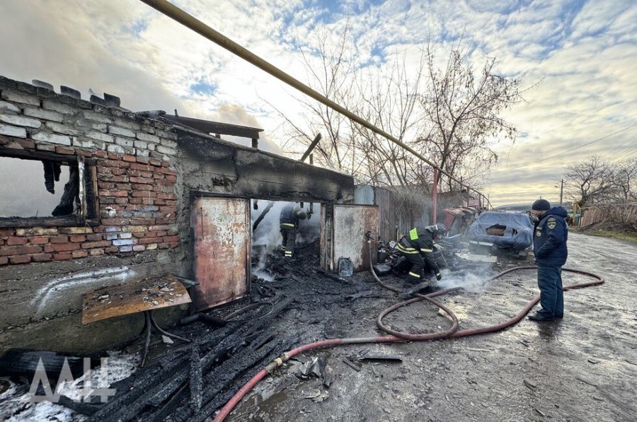 памяти погибших. память погибшим в макеевке. площадь славы. память погибшим в макеевке. макеевке военнослужащих.