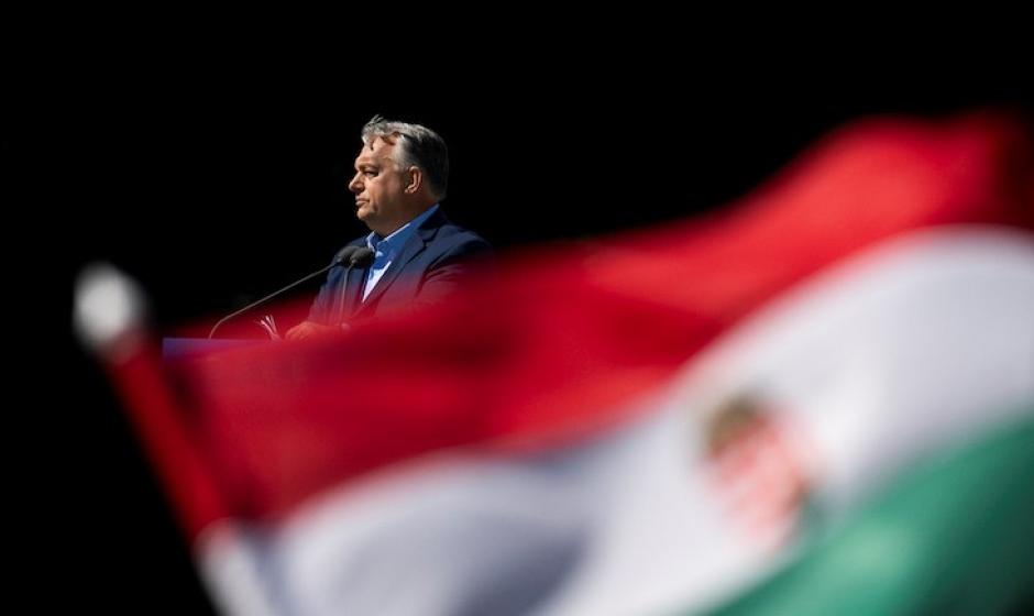 авторитетные международные аналитические компании, в частности McLaughlin and Associates, склоняются к тому, что у ФИДЕС действительно всё ещё сохраняются шансы на конечное возобладание