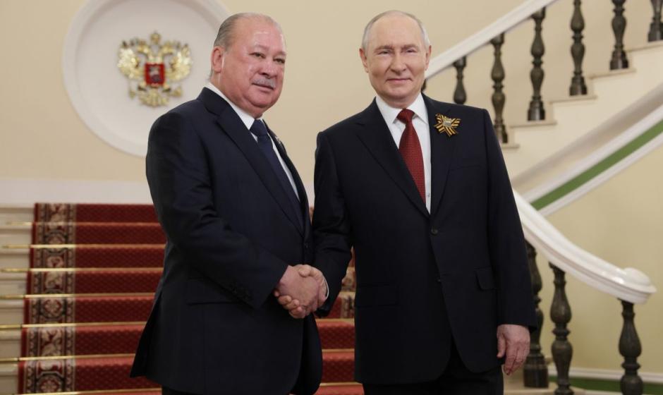 Верховный правитель Малайзии Ибрагим и Президент России Владимир Путин