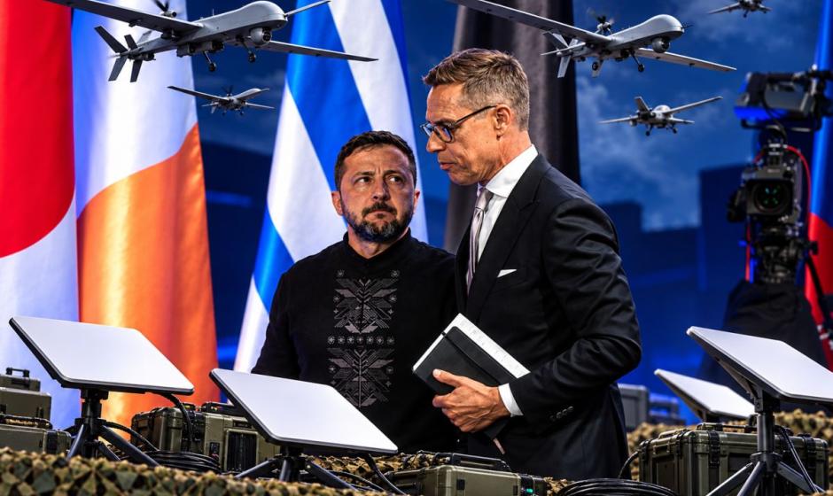 Финский президент публично умолял американского миллиардера разрешить Украине использовать Starlink для ударов по российским пусковым установкам баллистических ракет.