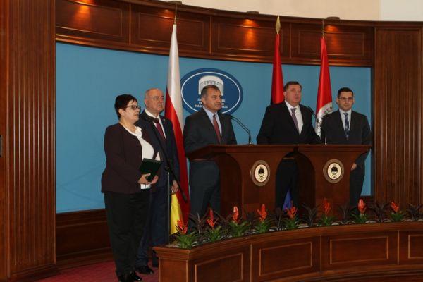 Первый визит в Европу: о поездке главы Южной Осетии в Республику Сербскую