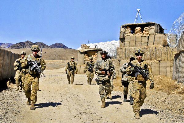США перебрасывают свои войска из Ирака в Афганистан