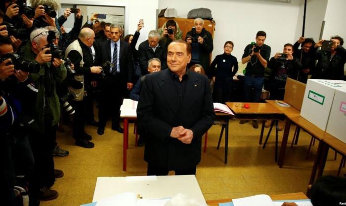 Элизео БЕРТОЛАЗИ. Италия: политический паралич после парламентских выборов. Антисистемные «Лига Севера» и «Пять звёзд» побеждают, но не могут сформировать правительство