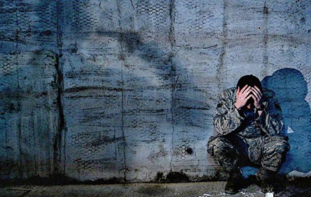 Эпидемия самоубийств уносит жизни украинских военных