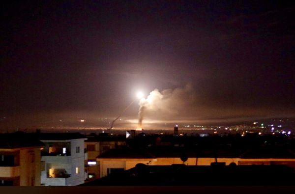 Cамолёты израильских ВВС 9 мая нанесли ракетные удары по десяткам иранских военных объектов в Сирии в ответ на обстрел с сирийской территории приграничных районов Израиля.