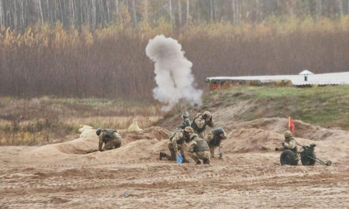 Главком Операции объединённых сил (ООС) генерал Наев дал подчинённым отмашку на увеличение интенсивности обстрелов, работу диверсионных групп и прямые атака на позиции ополчения.