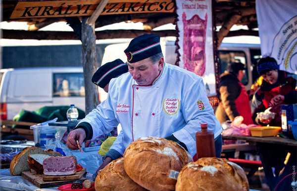 Международный фестиваль мясников в венгерском селе Гече в Закарпатье, 2013 год. Фото Олег Григорьев.