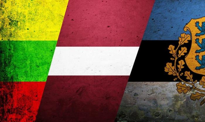 Флаги Литвы, Латвии, Эстонии