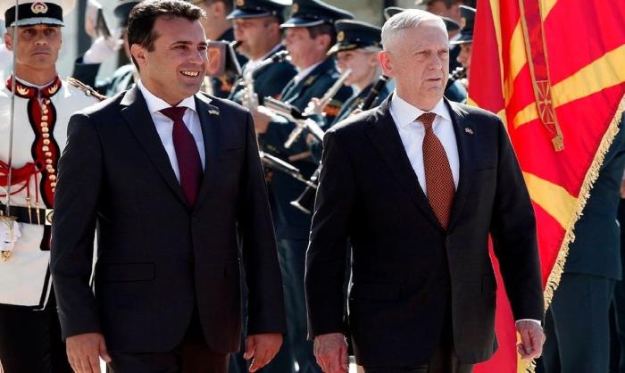 Мэттис продвигает Македонию в НАТО