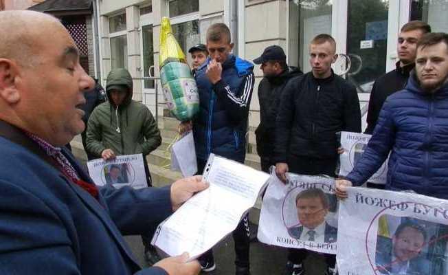 Акция украинских националистов в Берегово