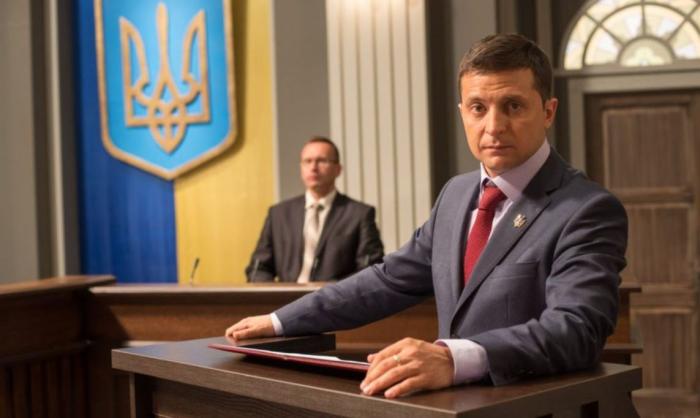 Владимир Зеленский занимает второе место в президентском рейтинге симпатий украинских граждан