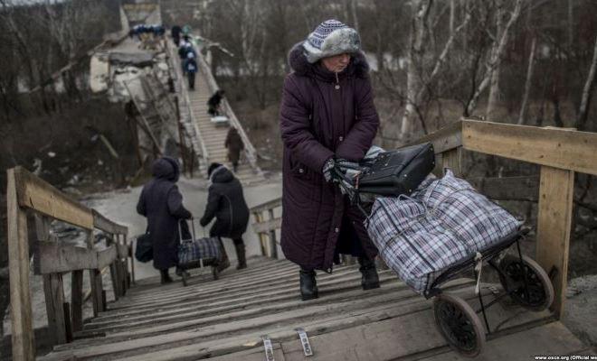 Мост на КПВВ Станица Луганская