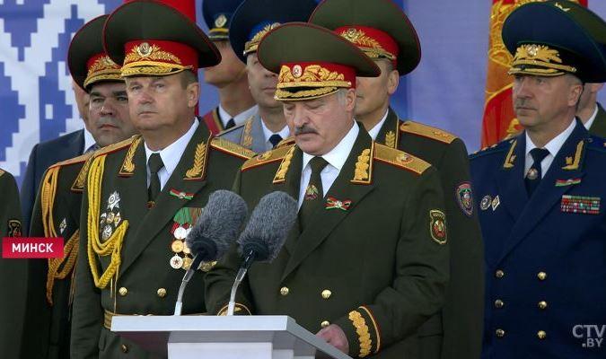 Лукашенко и армия Республики Беларусь