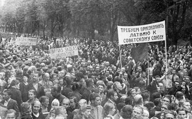 Защиты литовцы, латыши и эстонцы искали у Советского Союза