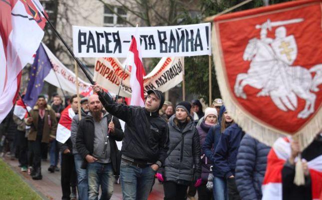 Факельное шествие в Беларуси «как на братской Украине» пресекли правоохранители