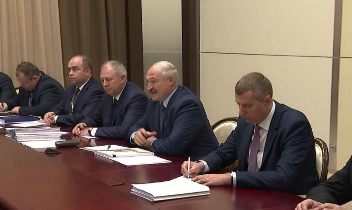 Президент Белоруссии Александр Лукашенко на переговорах с Владимиром Путиным в Сочи