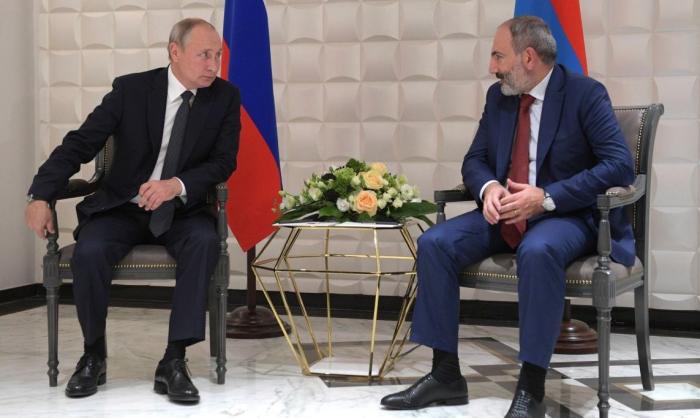 Встреча Президента России В. Путина с премьер-министром Армении Николом Пашиняном 1 октября 2019 года в Ереване