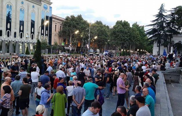 Уличные протесты в Тбилиси летом 2019 года